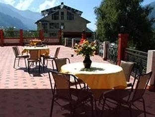 Hotel Out Town Manali  Exterior photo