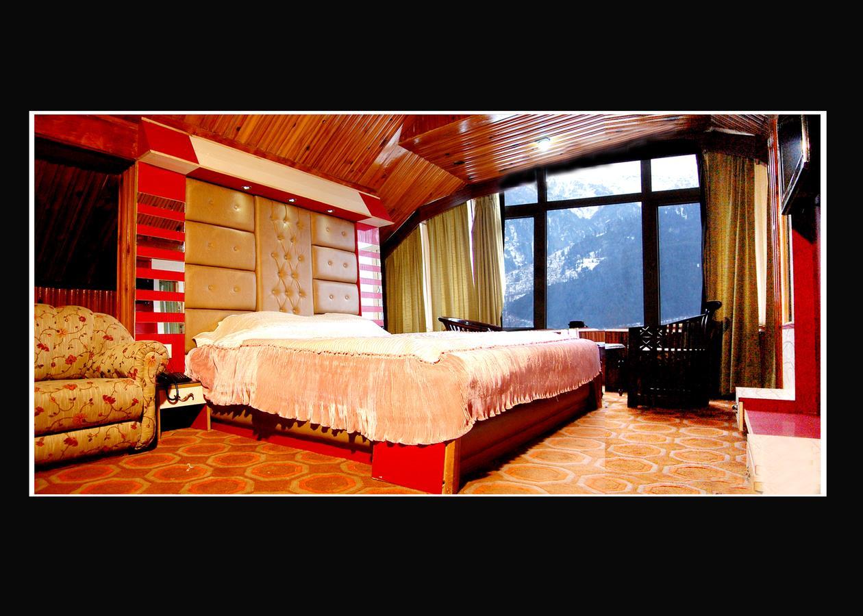 Hotel Out Town Manali  Exterior photo