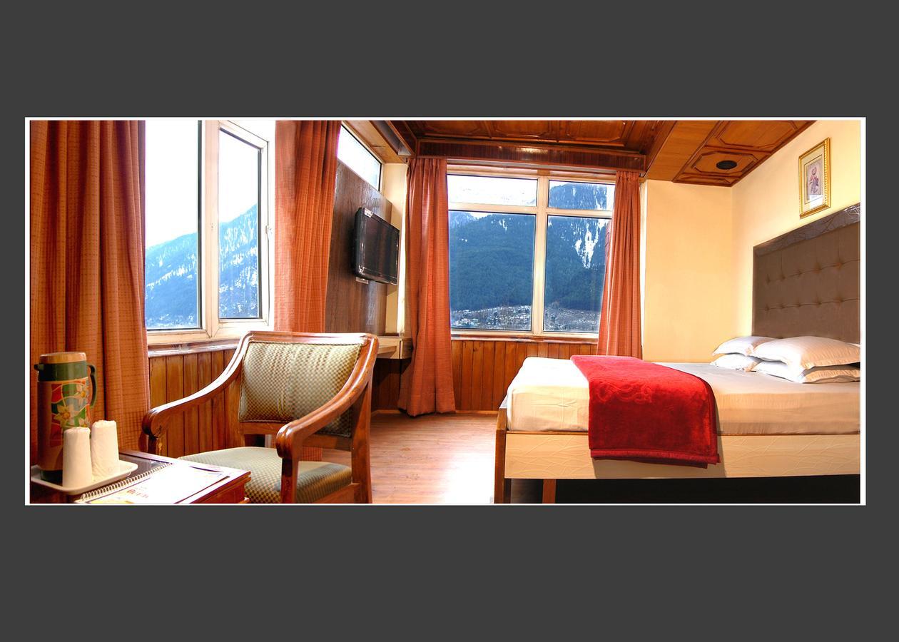Hotel Out Town Manali  Exterior photo