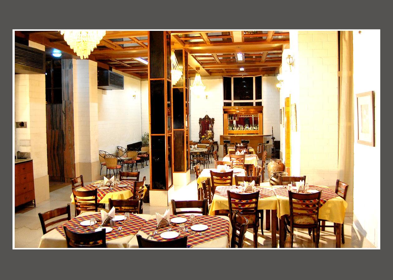 Hotel Out Town Manali  Exterior photo