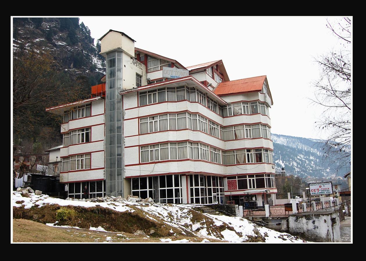 Hotel Out Town Manali  Exterior photo